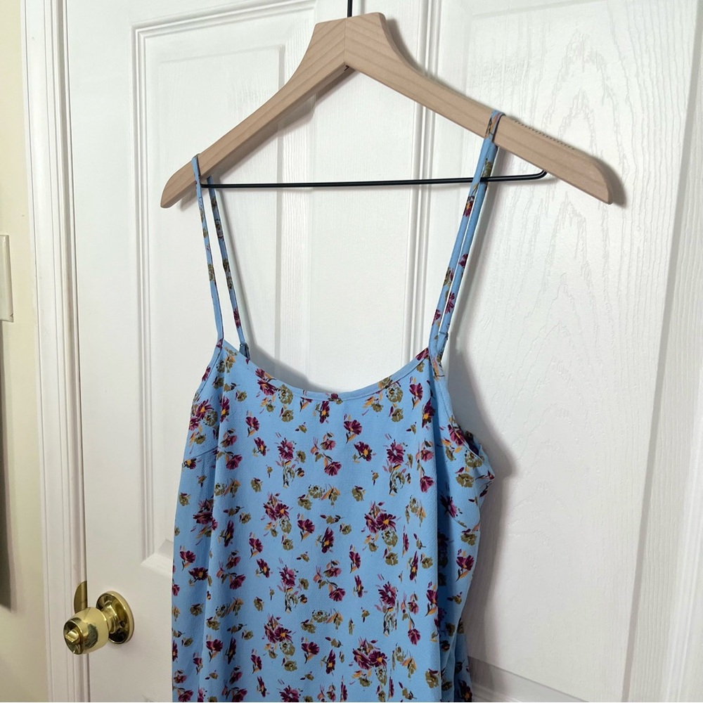 ✧･ﾟnwot uo blue floral dress - Picture 2 of 7